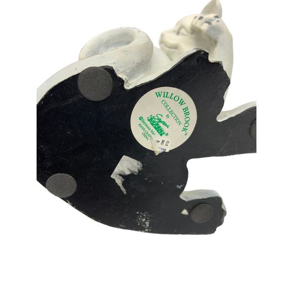 Willow Brook Collection Vintage White Ceramic Cat Figurine - Picture 6 of 9